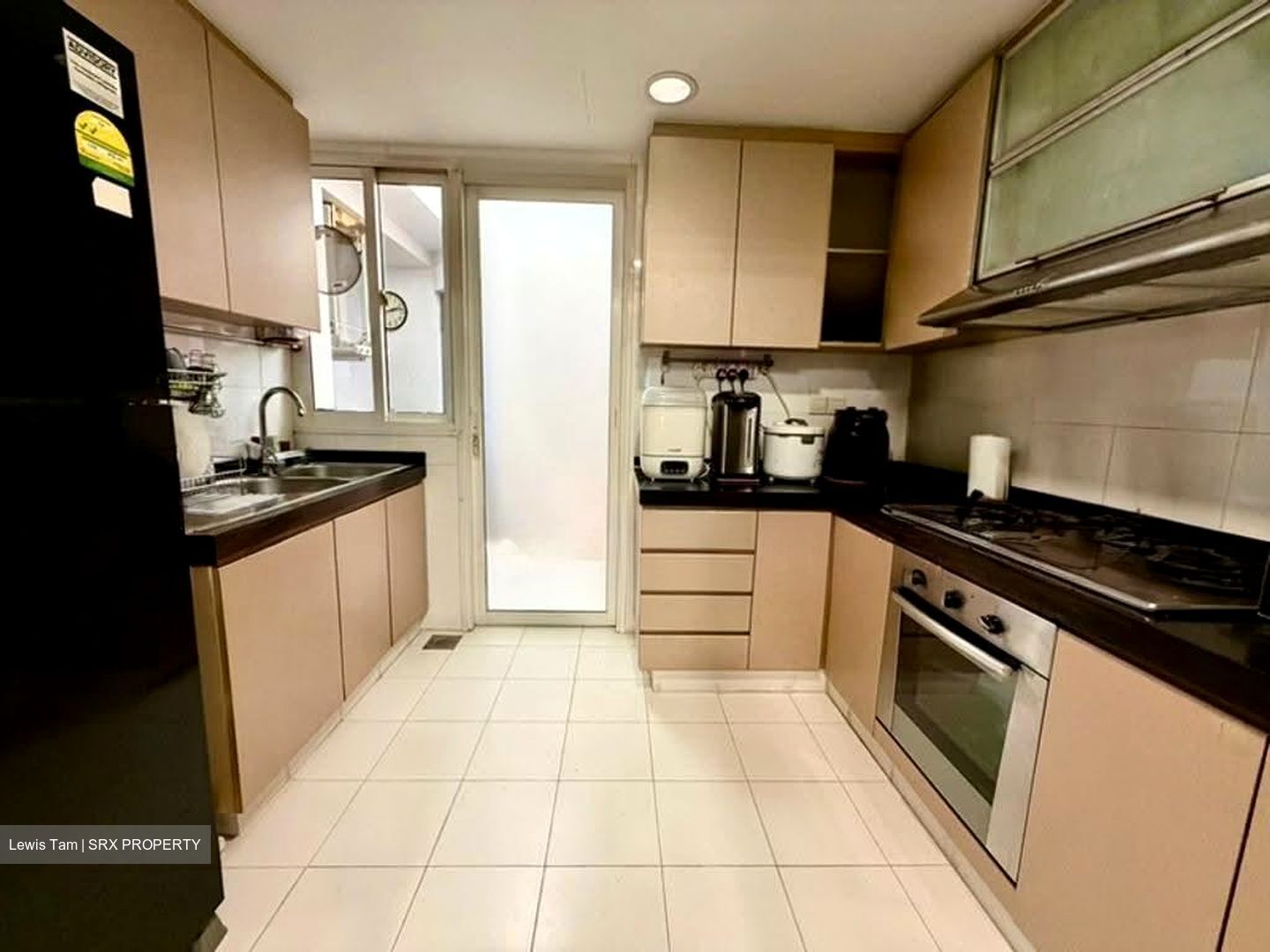 Savannah Condopark (D18), Condominium #610593971